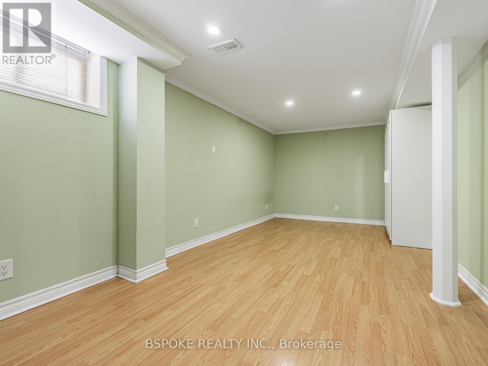 Bsmt - 252 Thistle Down Boulevard, Toronto, Ontario  M9V 1K7 - Photo 10 - W12537122