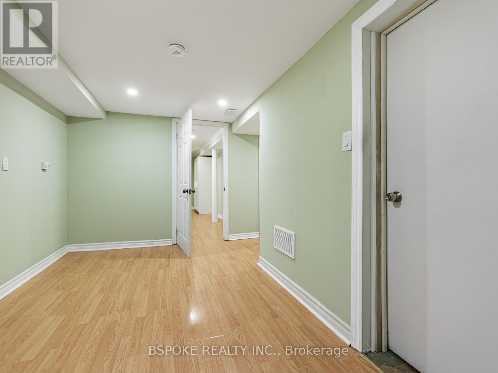 Bsmt - 252 Thistle Down Boulevard, Toronto, Ontario  M9V 1K7 - Photo 8 - W12537122