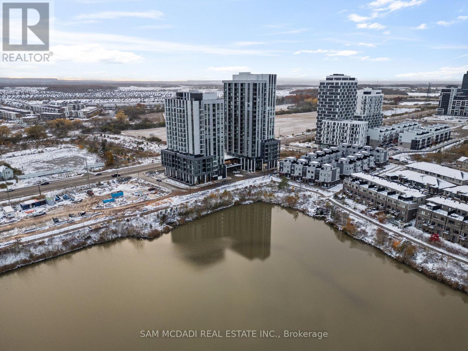 303 - 3079 Trafalgar Road, Oakville, Ontario  L6H 8C5 - Photo 22 - W12537126