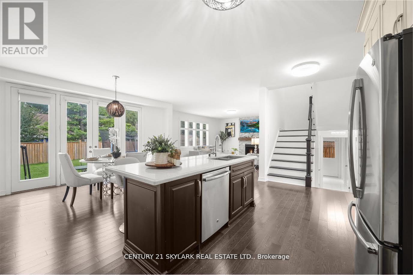 3270 Etude Drive, Mississauga, Ontario  L4T 1T3 - Photo 15 - W12537142