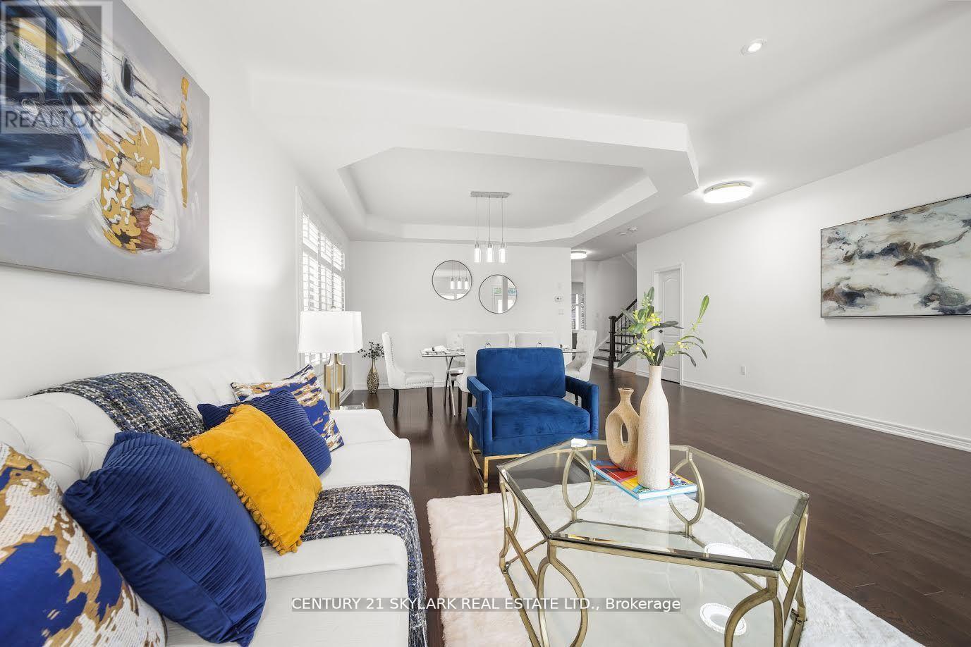 3270 Etude Drive, Mississauga, Ontario  L4T 1T3 - Photo 3 - W12537142