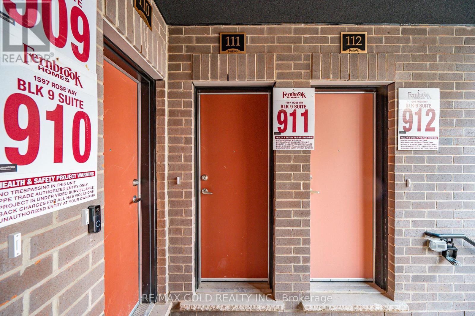 111 - 1597 Rose Way, Milton, Ontario L9E 1N4 - Photo 5 - W12537220