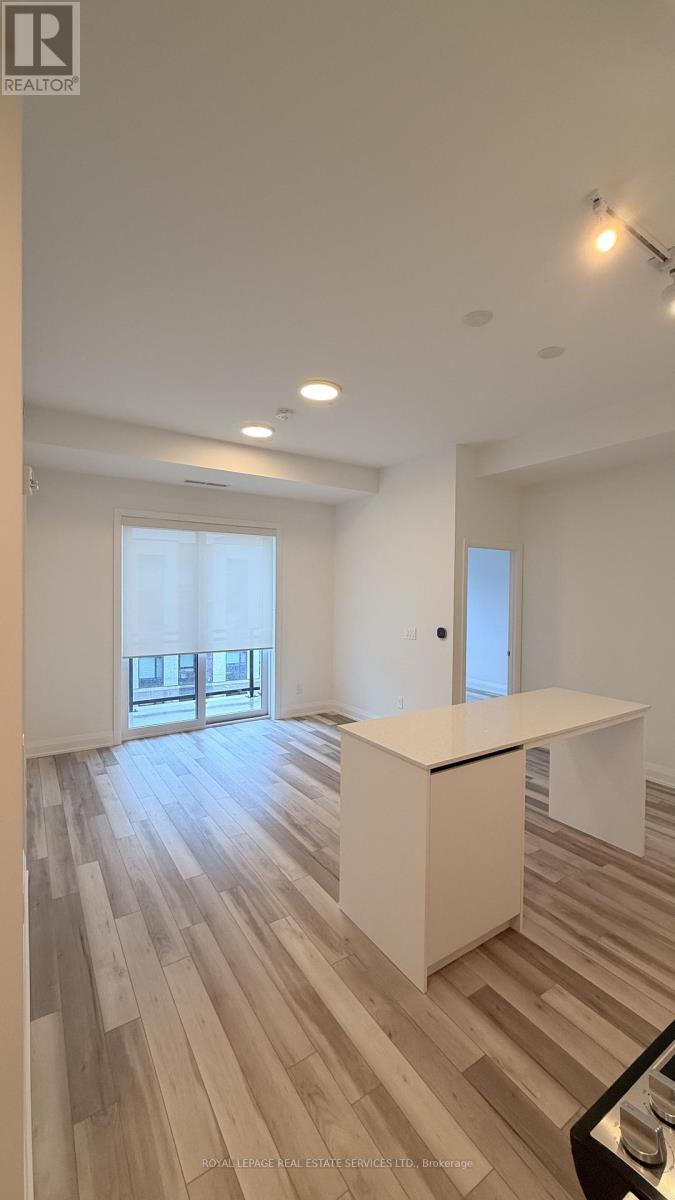 523 - 3250 CARDING MILL TRAIL, Oakville, Ontario