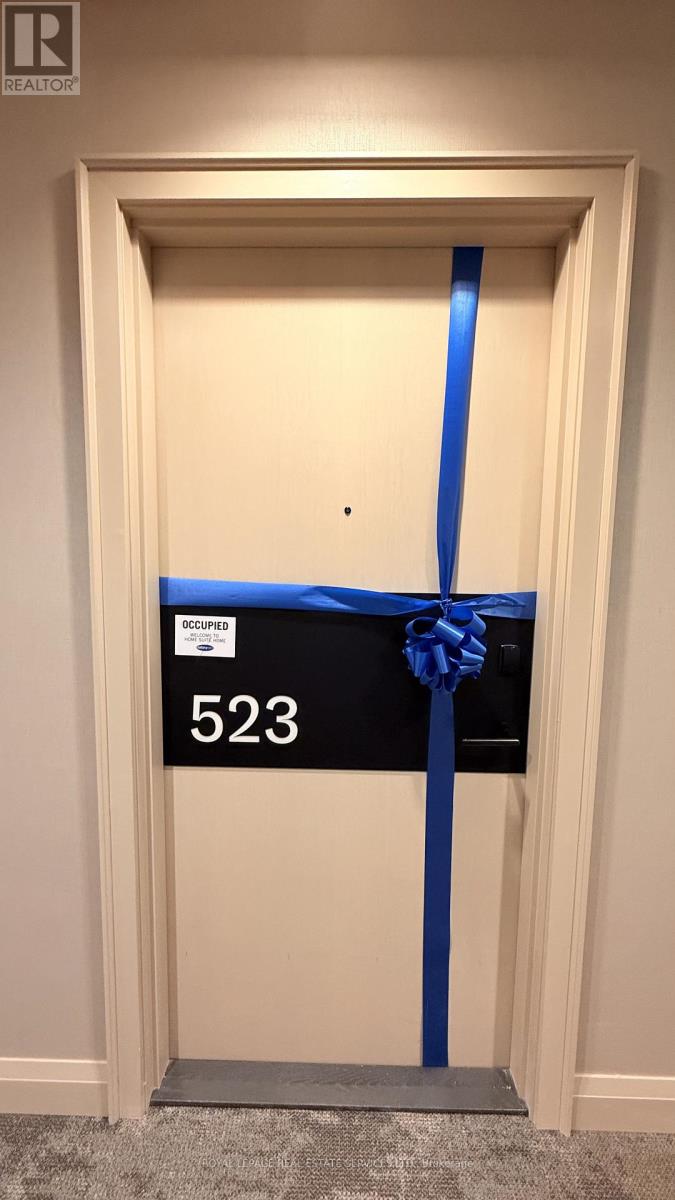 523 - 3250 Carding Mill Trail, Oakville, Ontario  L6M 1L3 - Photo 3 - W12537222