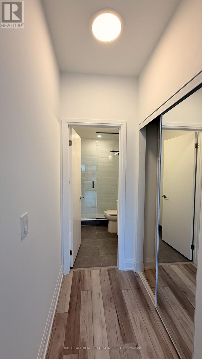 523 - 3250 Carding Mill Trail, Oakville, Ontario  L6M 1L3 - Photo 6 - W12537222