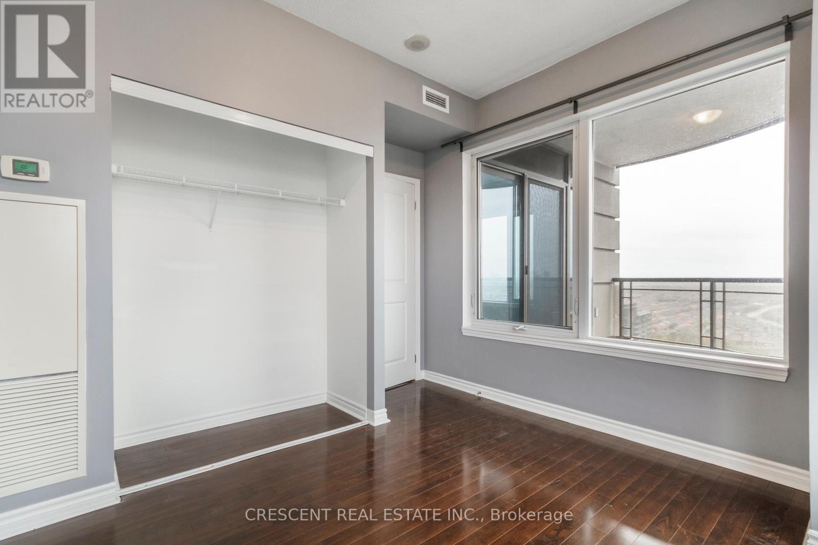 3002 - 385 Prince Of Wales Drive, Mississauga, Ontario L5B 0C6 - Photo 11 - W12537242