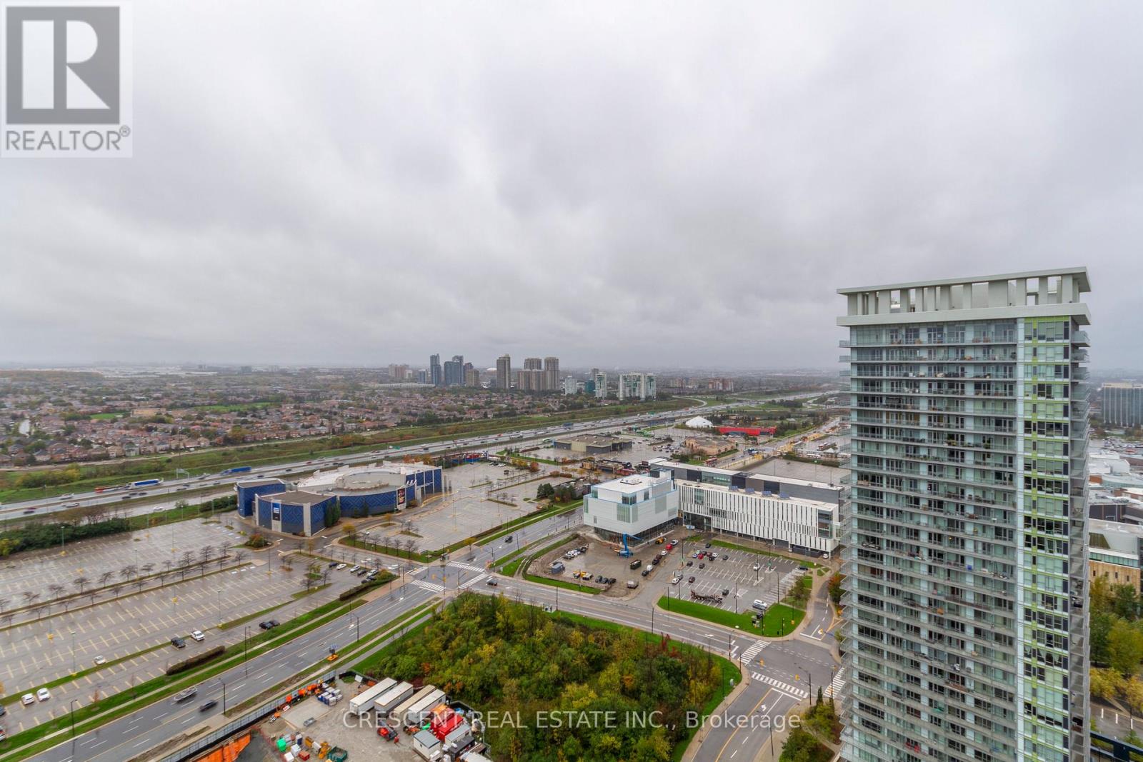 3002 - 385 Prince Of Wales Drive, Mississauga, Ontario L5B 0C6 - Photo 18 - W12537242