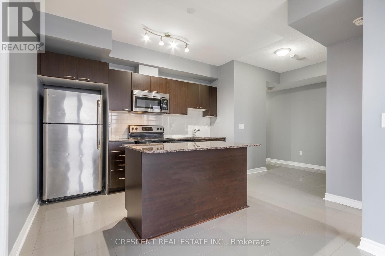 3002 - 385 Prince Of Wales Drive, Mississauga, Ontario L5B 0C6 - Photo 3 - W12537242