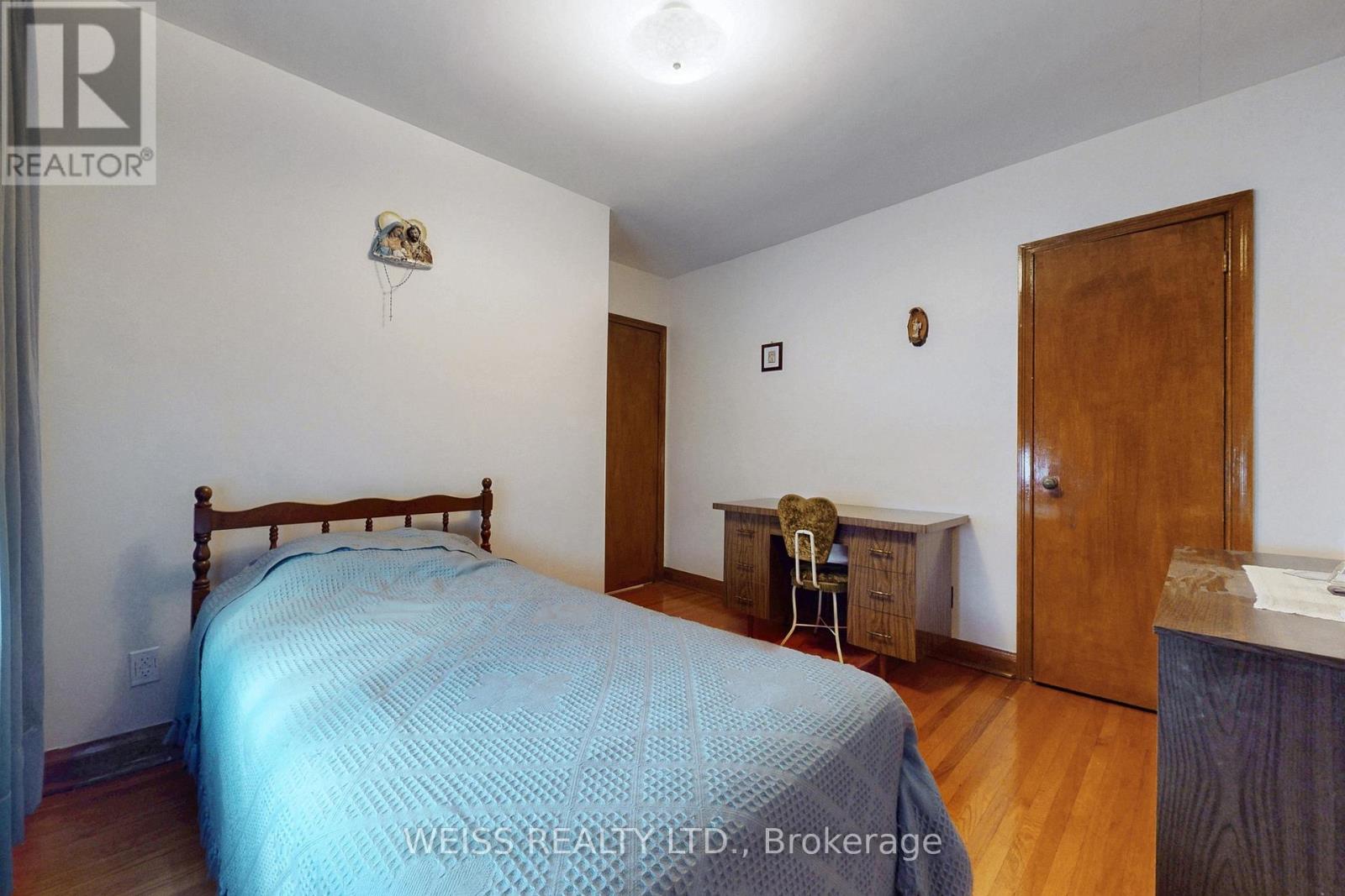 246 Thirtieth Street, Toronto, Ontario M8W 3E1 - Photo 14 - W12537262