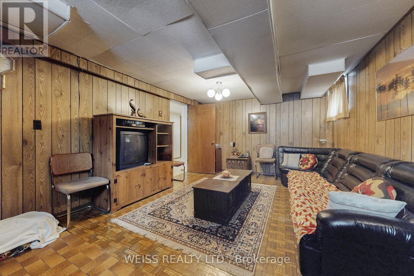 246 Thirtieth Street, Toronto, Ontario M8W 3E1 - Photo 26 - W12537262