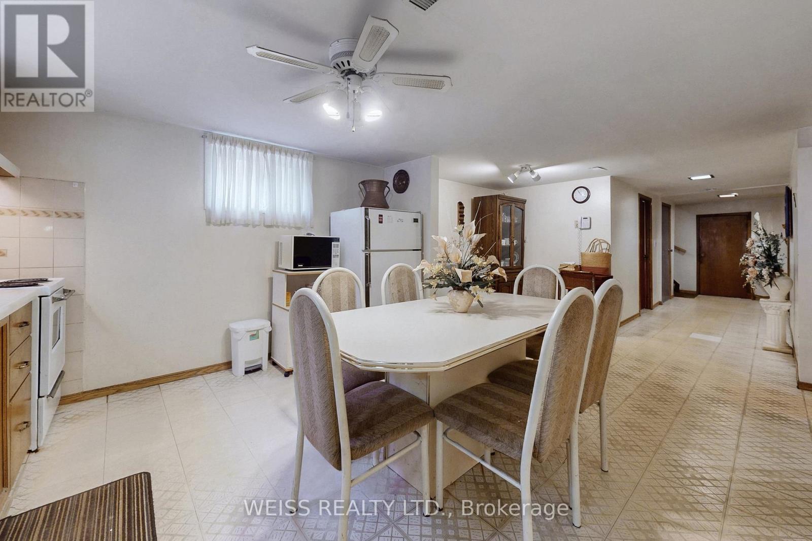 246 Thirtieth Street, Toronto, Ontario M8W 3E1 - Photo 31 - W12537262