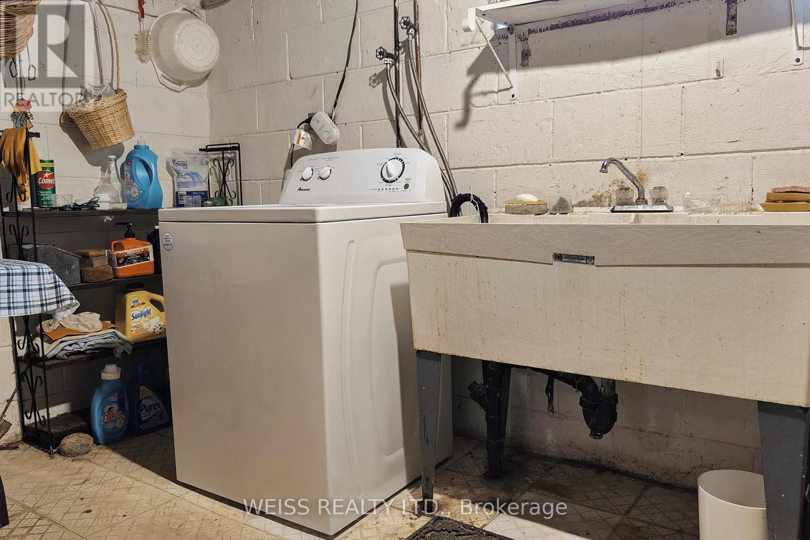 246 Thirtieth Street, Toronto, Ontario M8W 3E1 - Photo 37 - W12537262