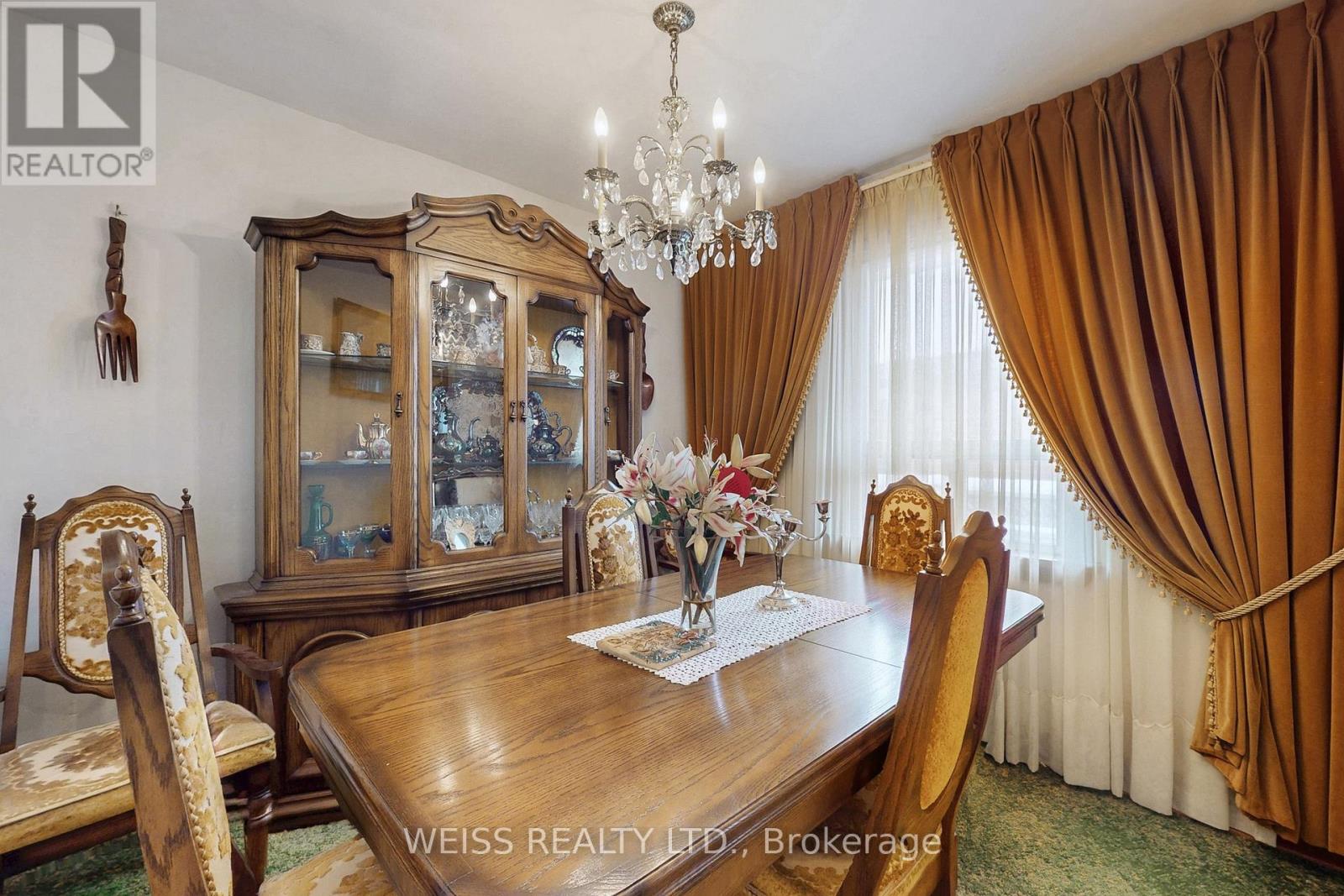 246 Thirtieth Street, Toronto, Ontario M8W 3E1 - Photo 8 - W12537262