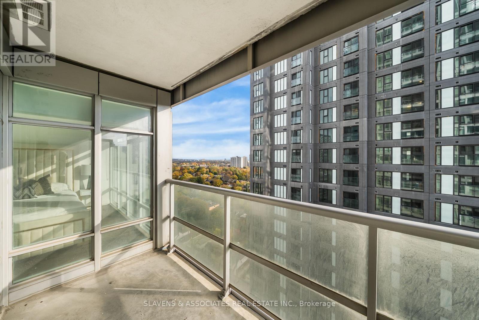 2303 - 2181 Yonge Street, Toronto, Ontario  M4S 3H7 - Photo 19 - C12537226