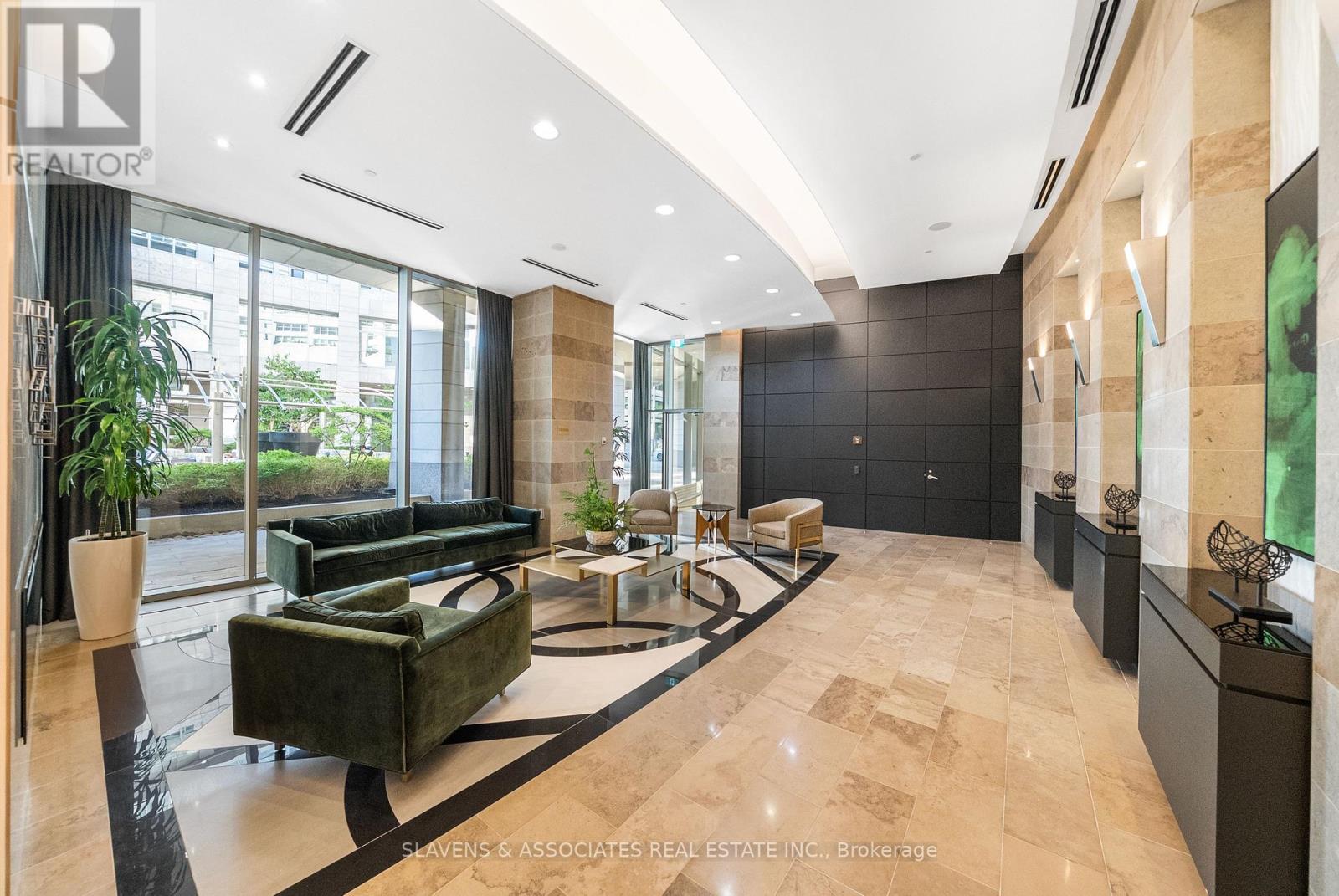 2303 - 2181 Yonge Street, Toronto, Ontario  M4S 3H7 - Photo 22 - C12537226