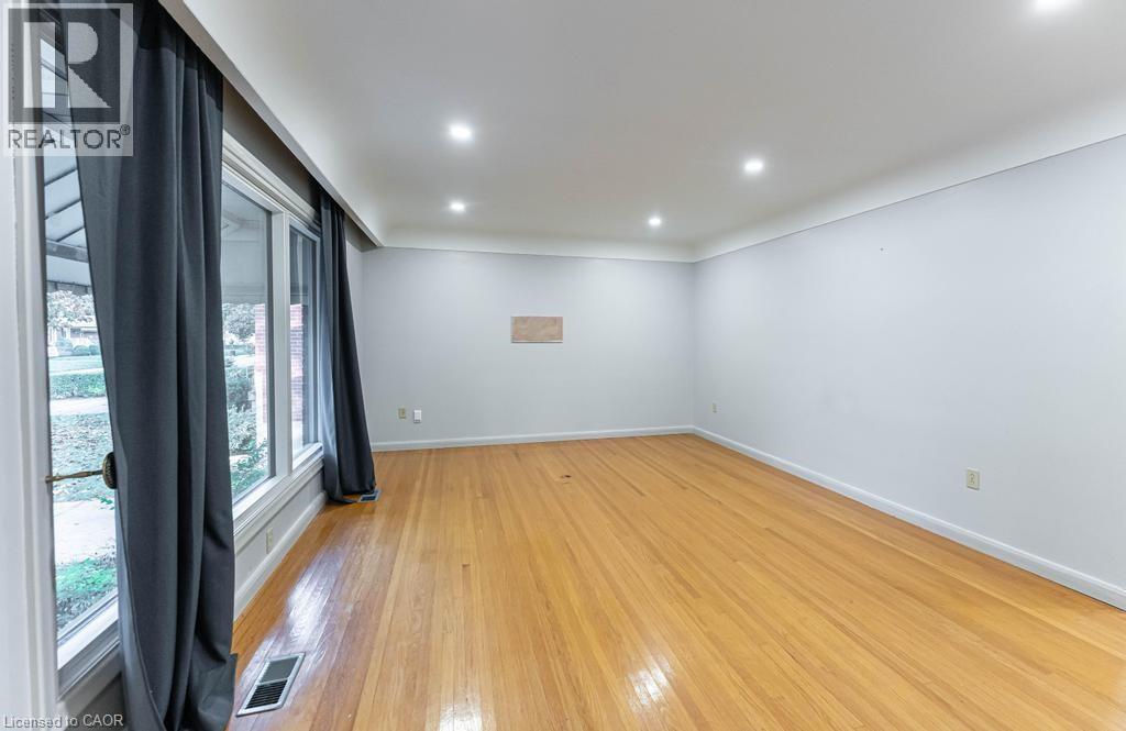 155 Wise Court, Hamilton, Ontario  L8T 2M1 - Photo 5 - 40782160