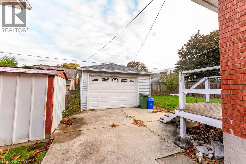 155 Wise Court, Hamilton, Ontario  L8T 2M1 - Photo 2 - 40782160