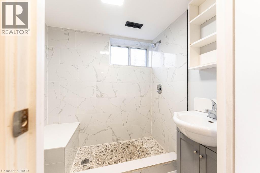 155 Wise Court, Hamilton, Ontario  L8T 2M1 - Photo 18 - 40782160