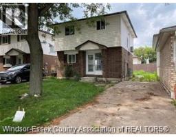 8324 Gregory Place, Windsor, Ontario