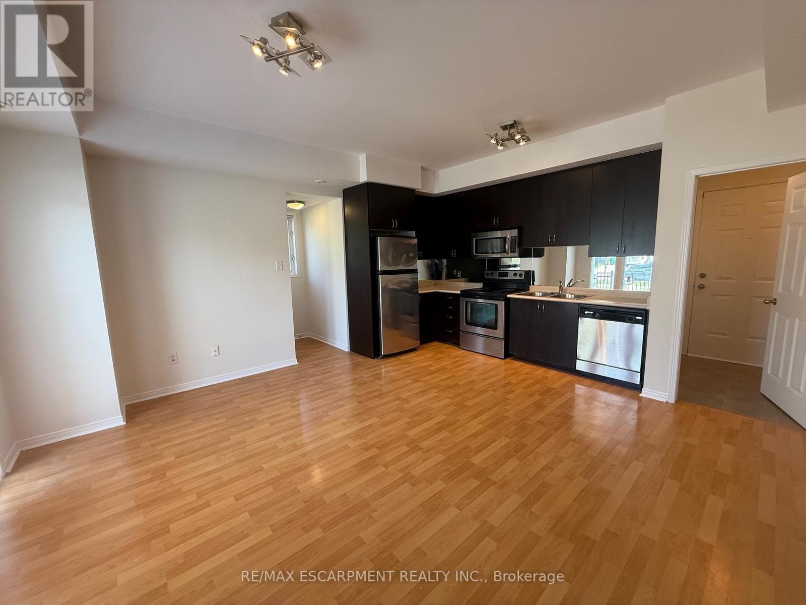 8 - 5055 Oscar Peterson Boulevard, Mississauga, Ontario  L5M 0P4 - Photo 6 - W12467668