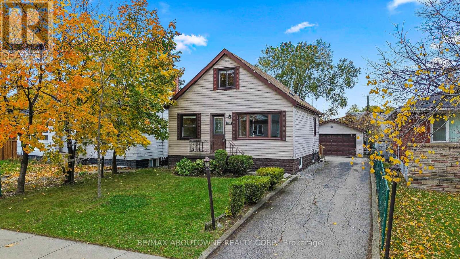 661 BRIGHTON AVENUE, Hamilton, Ontario