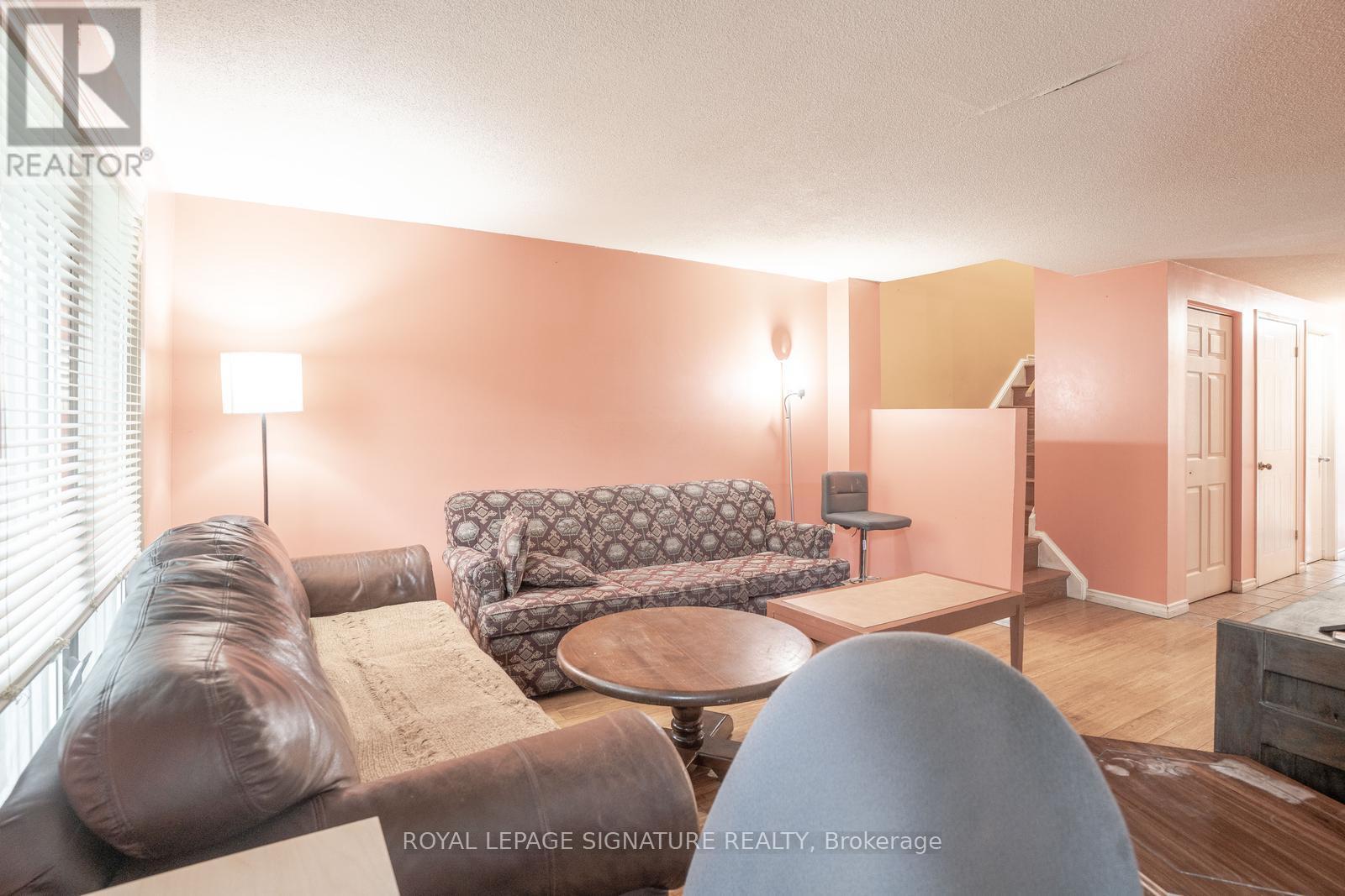 78 Grandridge Crescent, Guelph, Ontario  N1H 8G3 - Photo 13 - X12537194