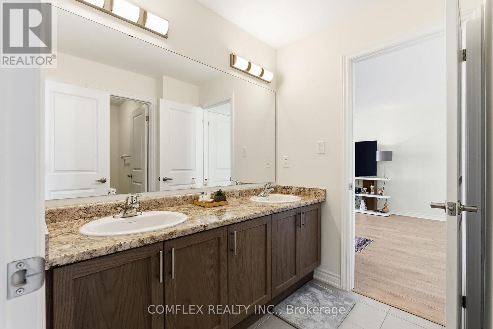 39 Connolly Road, Kawartha Lakes, Ontario  K9V 5H5 - Photo 29 - X12537238