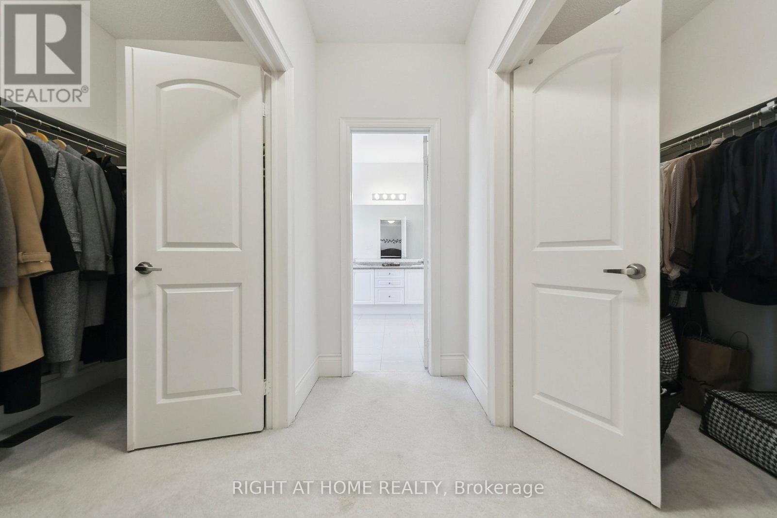 247 Humphrey Street, Hamilton, Ontario  L8B 1X4 - Photo 22 - X12537258