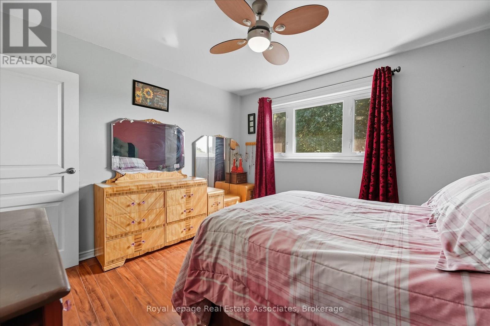 107 Billington Crescent, Hamilton, Ontario  L8T 4R3 - Photo 26 - X12537294