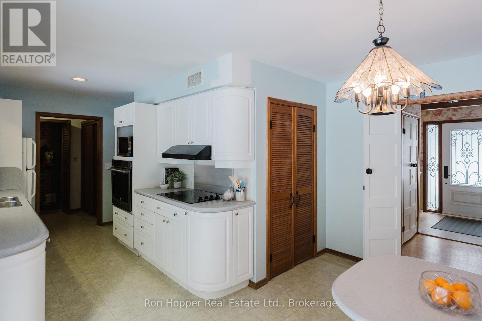 340 2nd Avenue W, Owen Sound, Ontario  N4K 4L7 - Photo 12 - X12537432