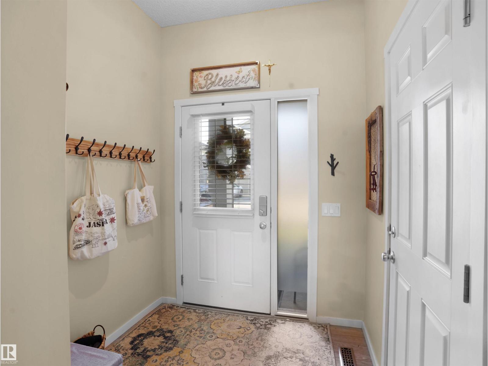 #6 6004 Rosenthal Wy Nw, Edmonton, Alberta  T5T 7L1 - Photo 4 - E4465450