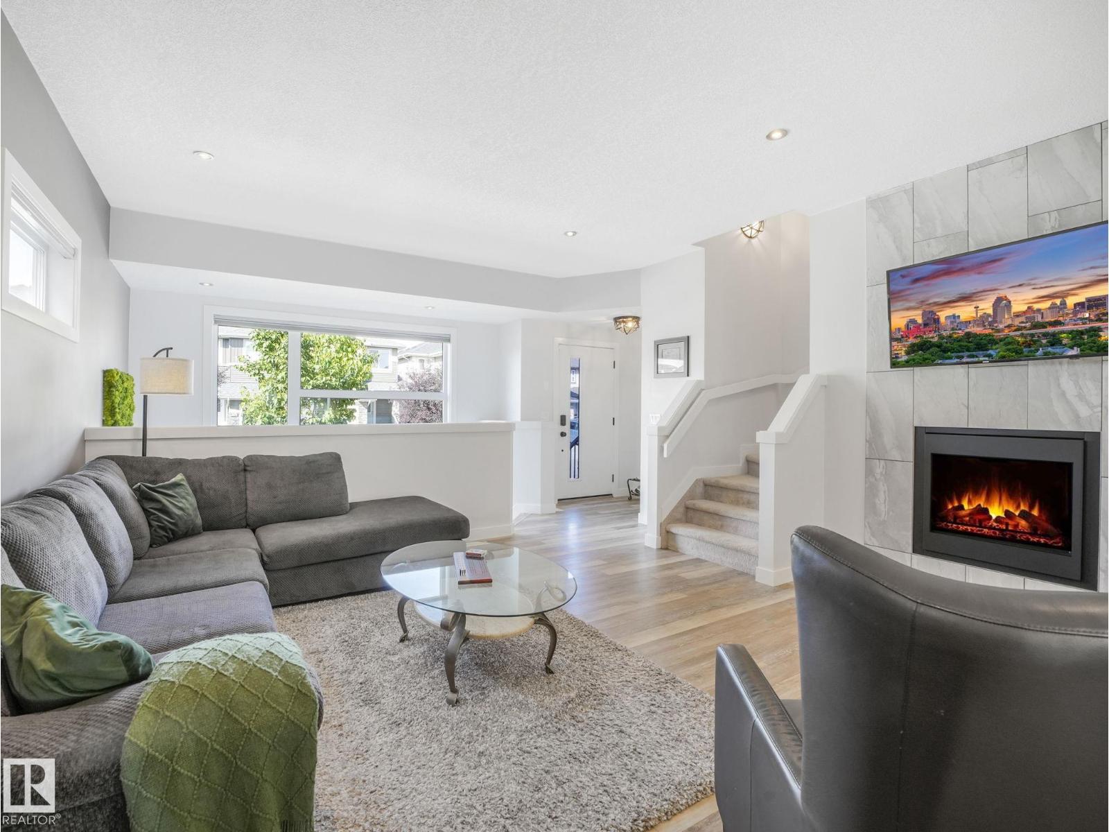 6693 Cardinal Rd Sw, Edmonton, Alberta  T6W 2Y4 - Photo 11 - E4465451