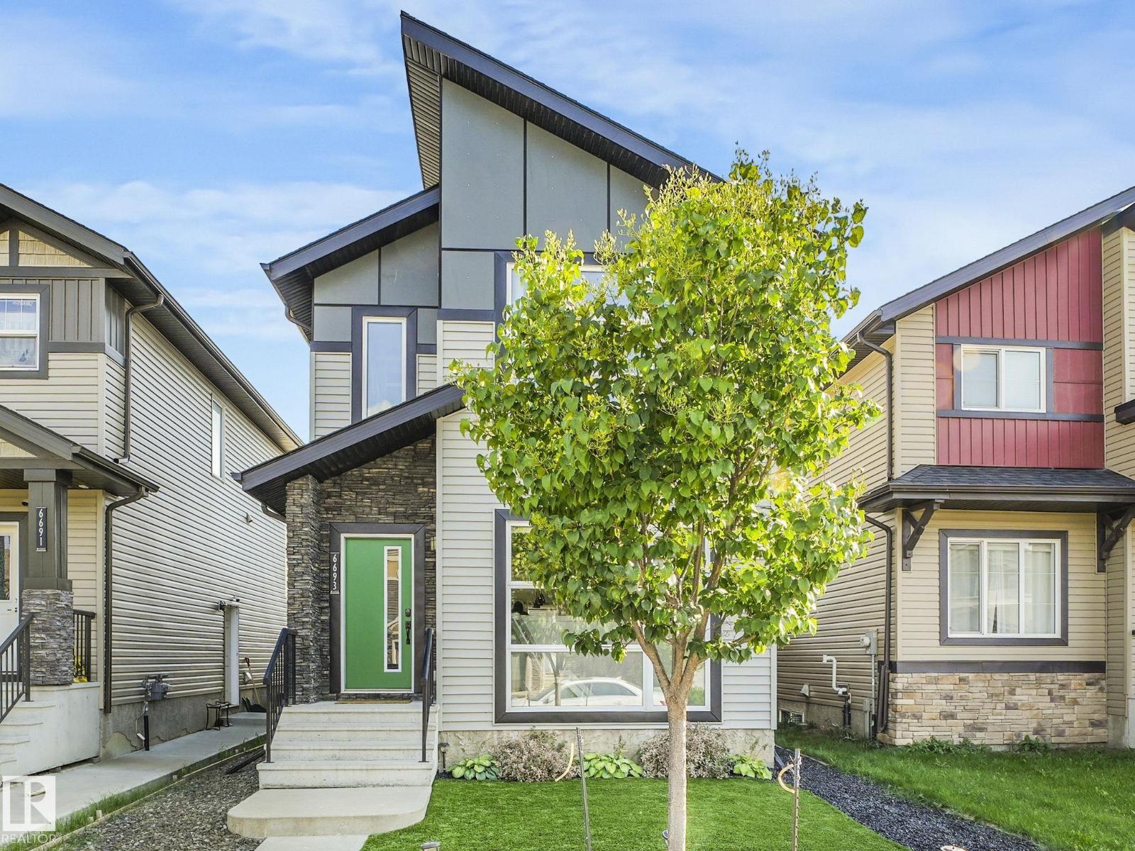 6693 Cardinal Rd Sw, Edmonton, Alberta  T6W 2Y4 - Photo 2 - E4465451