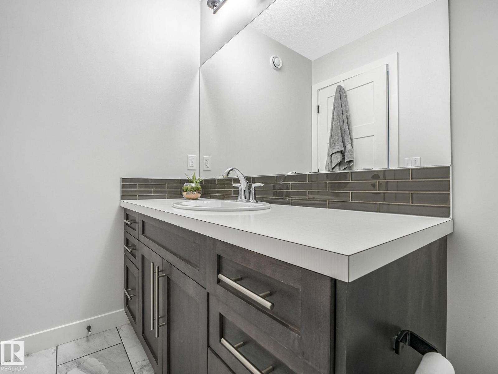 6693 Cardinal Rd Sw, Edmonton, Alberta  T6W 2Y4 - Photo 34 - E4465451