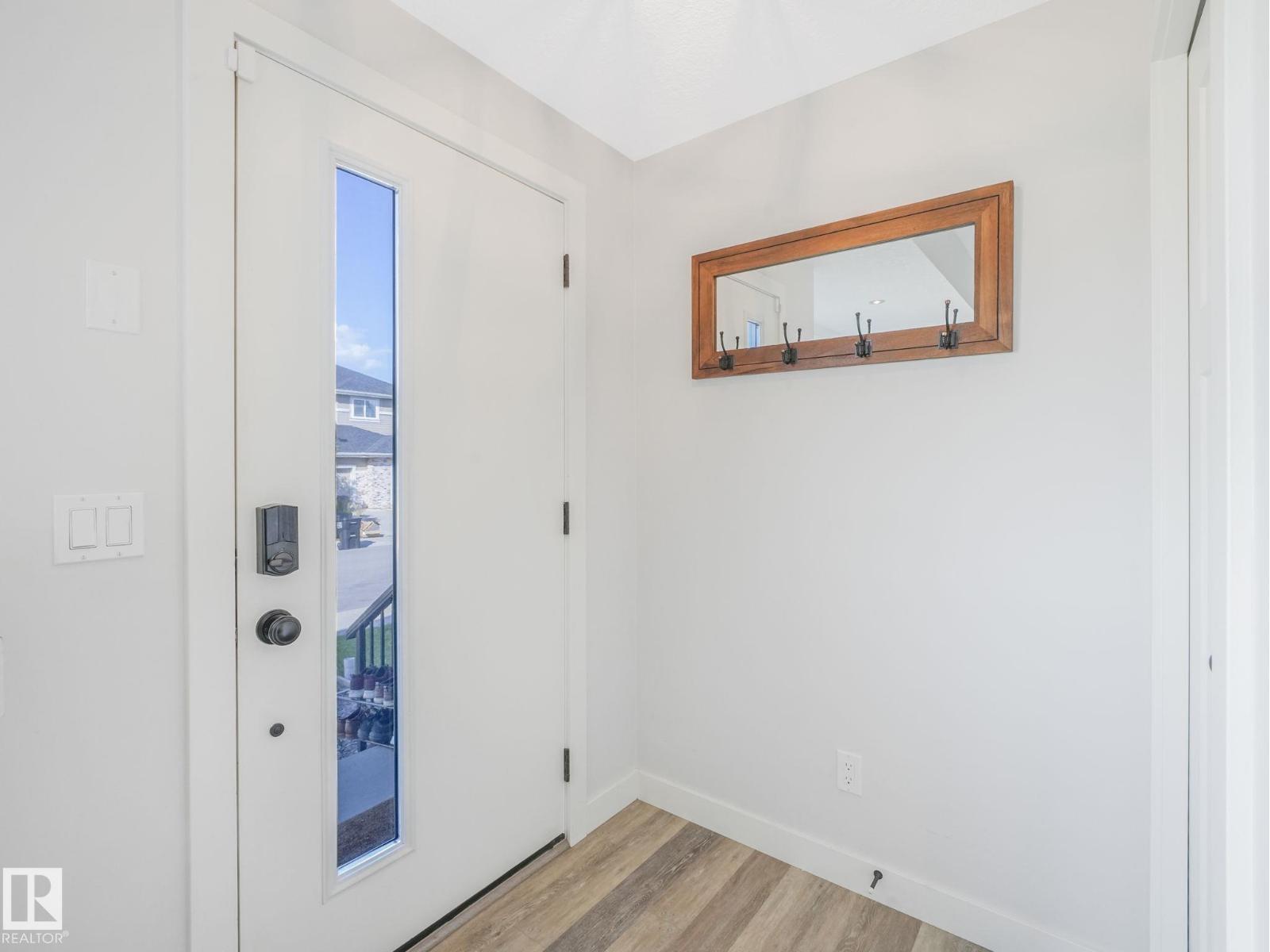 6693 Cardinal Rd Sw, Edmonton, Alberta  T6W 2Y4 - Photo 5 - E4465451