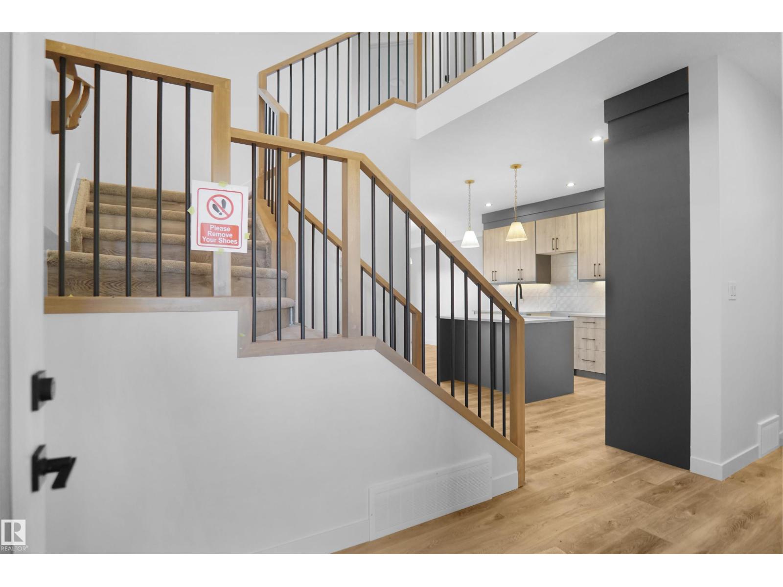 12 Axelwood Cr, Spruce Grove, Alberta  T7X 4G4 - Photo 4 - E4465452