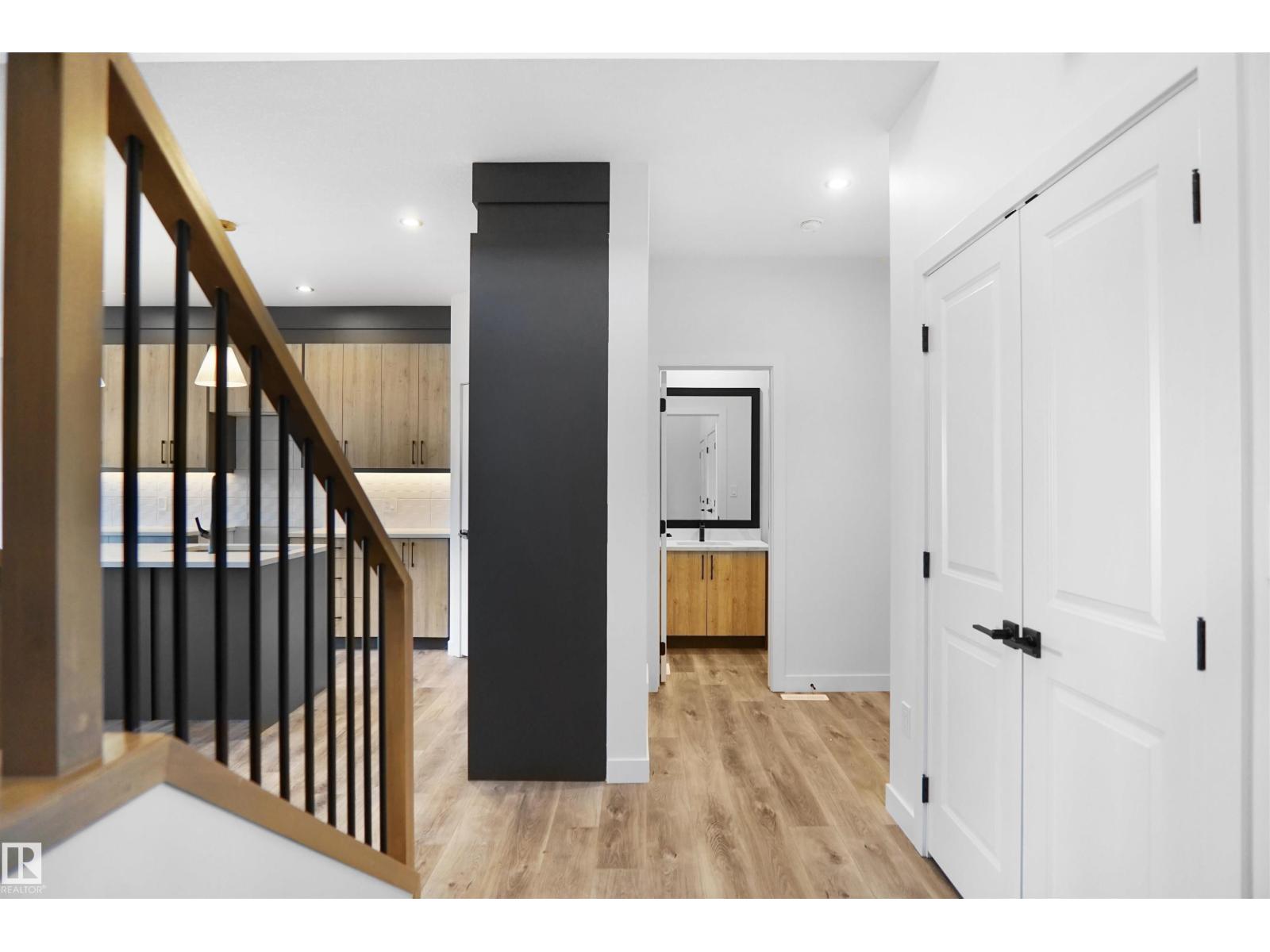 12 Axelwood Cr, Spruce Grove, Alberta  T7X 4G4 - Photo 5 - E4465452