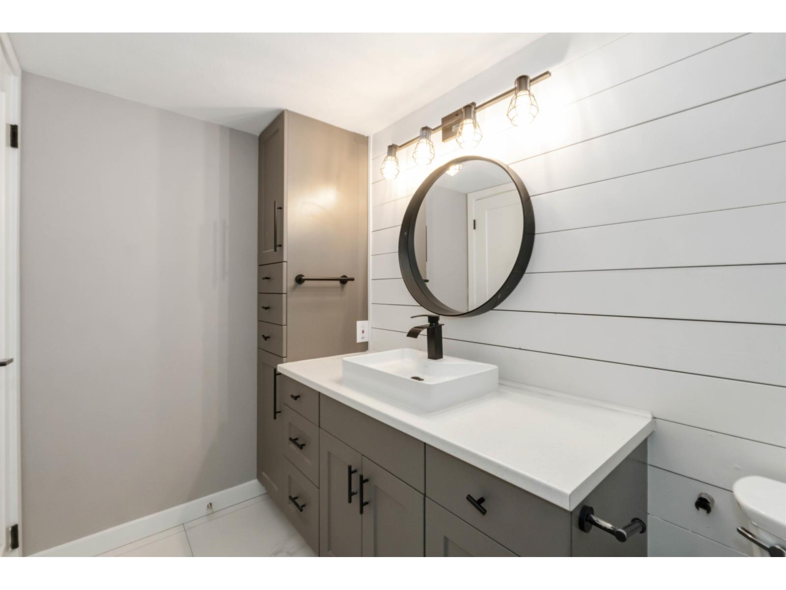 203 2567 Victoria Street, Abbotsford, British Columbia  V2T 2T4 - Photo 17 - R3066631