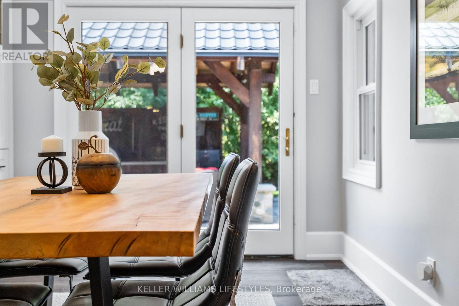 Photo 16 of 50 for 515 Jarvis Street