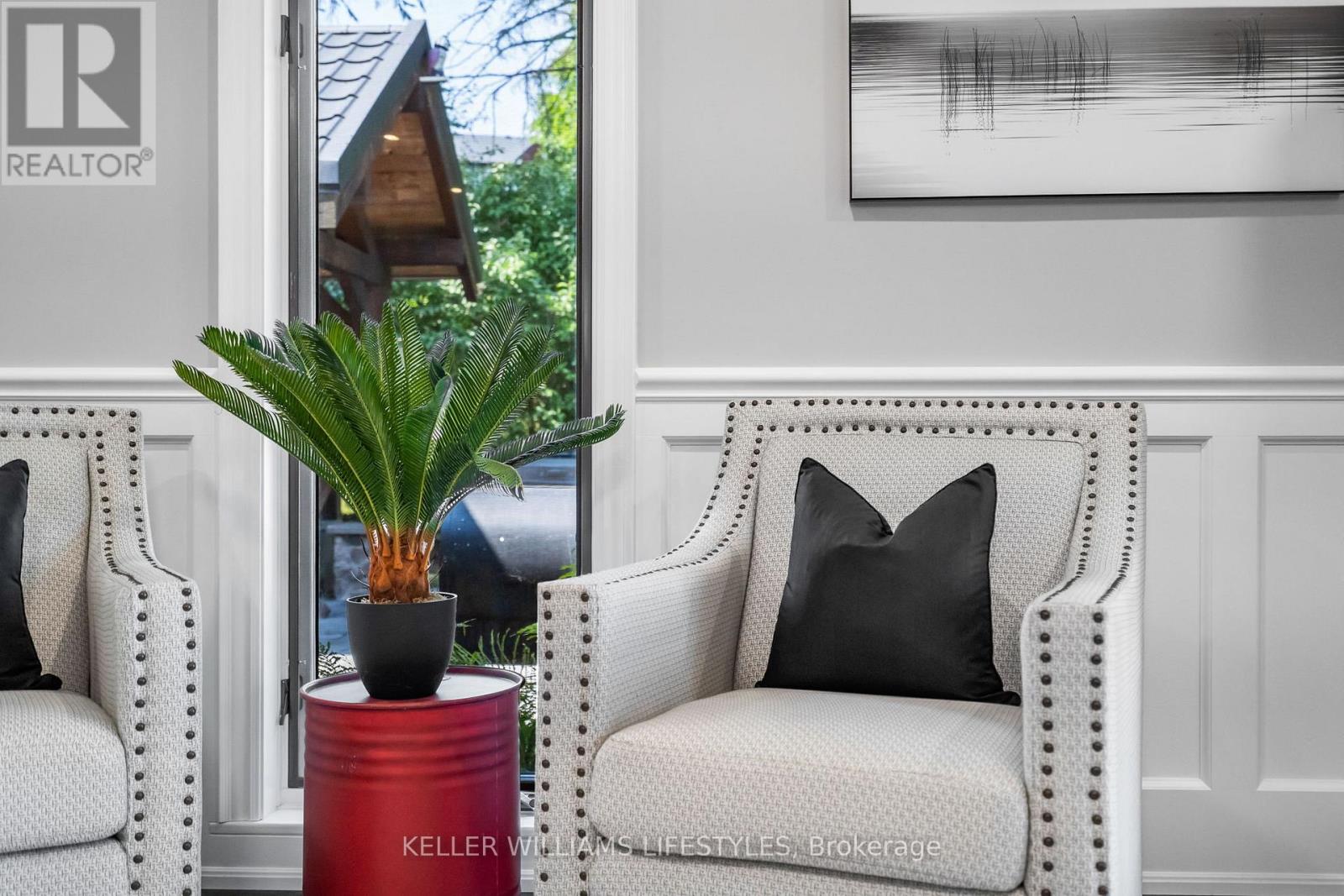 Photo 19 of 50 for 515 Jarvis Street