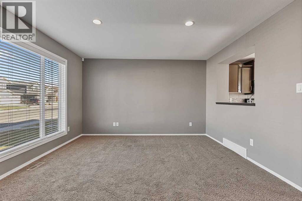 634 Marie Van Haarlem Crescent N, Lethbridge, Alberta  T1H 6Z8 - Photo 4 - A2268820