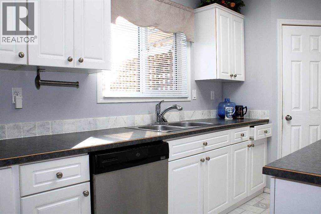 24 Noblefern Way, Sundre, Alberta  T0M 1X0 - Photo 19 - A2259876