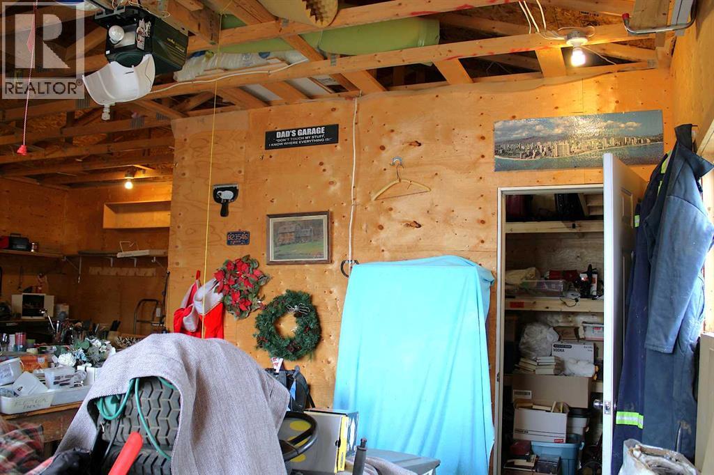 24 Noblefern Way, Sundre, Alberta  T0M 1X0 - Photo 41 - A2259876