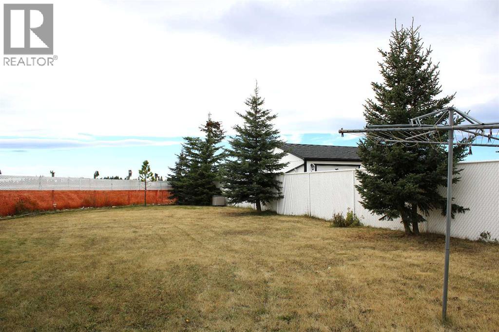 24 Noblefern Way, Sundre, Alberta  T0M 1X0 - Photo 43 - A2259876