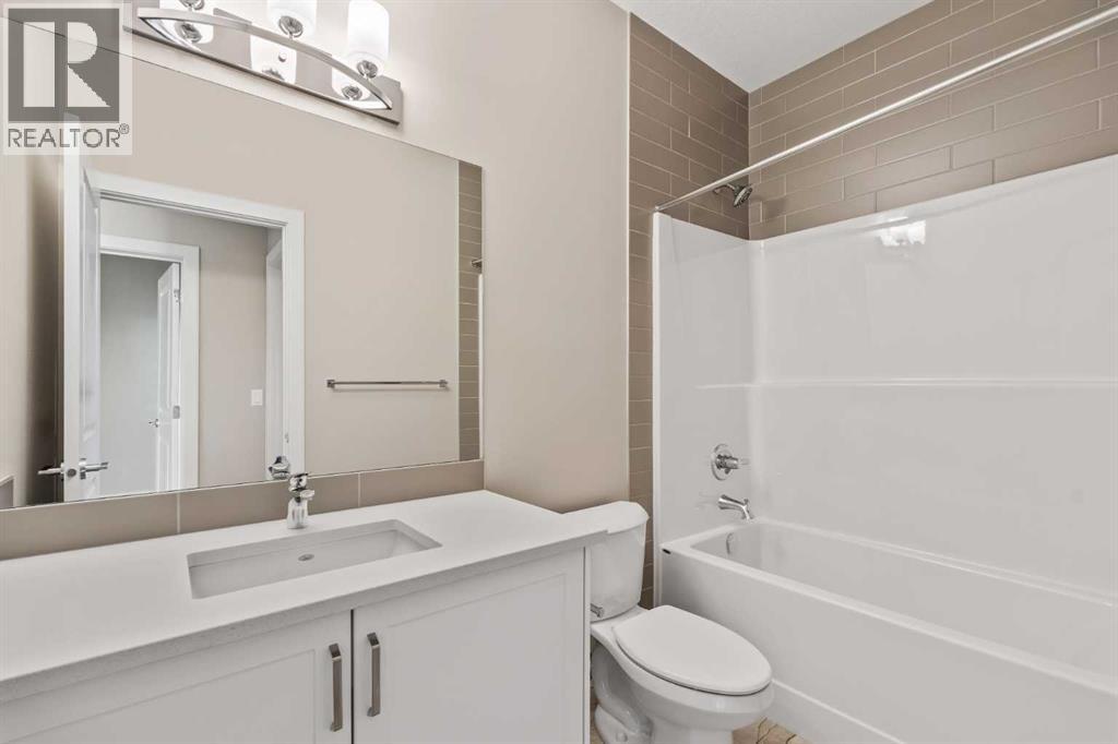 163 Belvedere Crescent, Calgary, Alberta  T2A 7Y5 - Photo 13 - A2268776