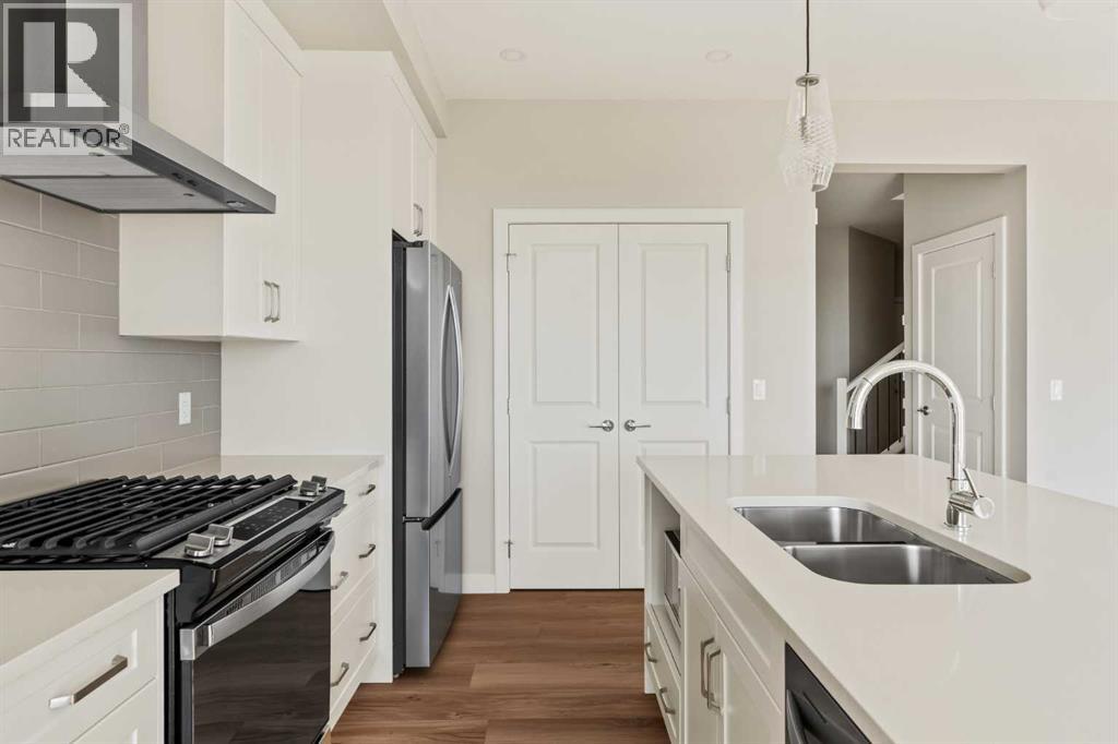 163 Belvedere Crescent, Calgary, Alberta  T2A 7Y5 - Photo 6 - A2268776