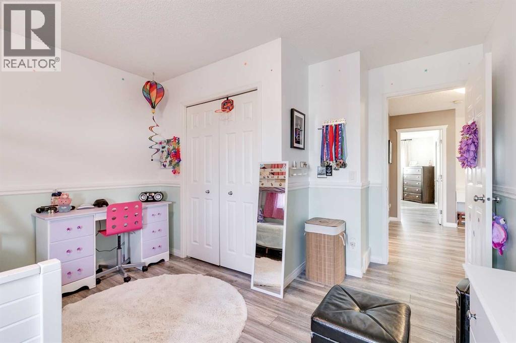 113 Rockbluff Place Nw, Calgary, Alberta  T3G 5B1 - Photo 22 - A2269508