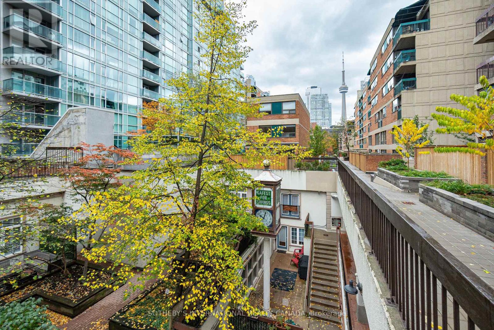 Th03 - 89 Mccaul Street, Toronto, Ontario  M5T 2X3 - Photo 28 - C12536676