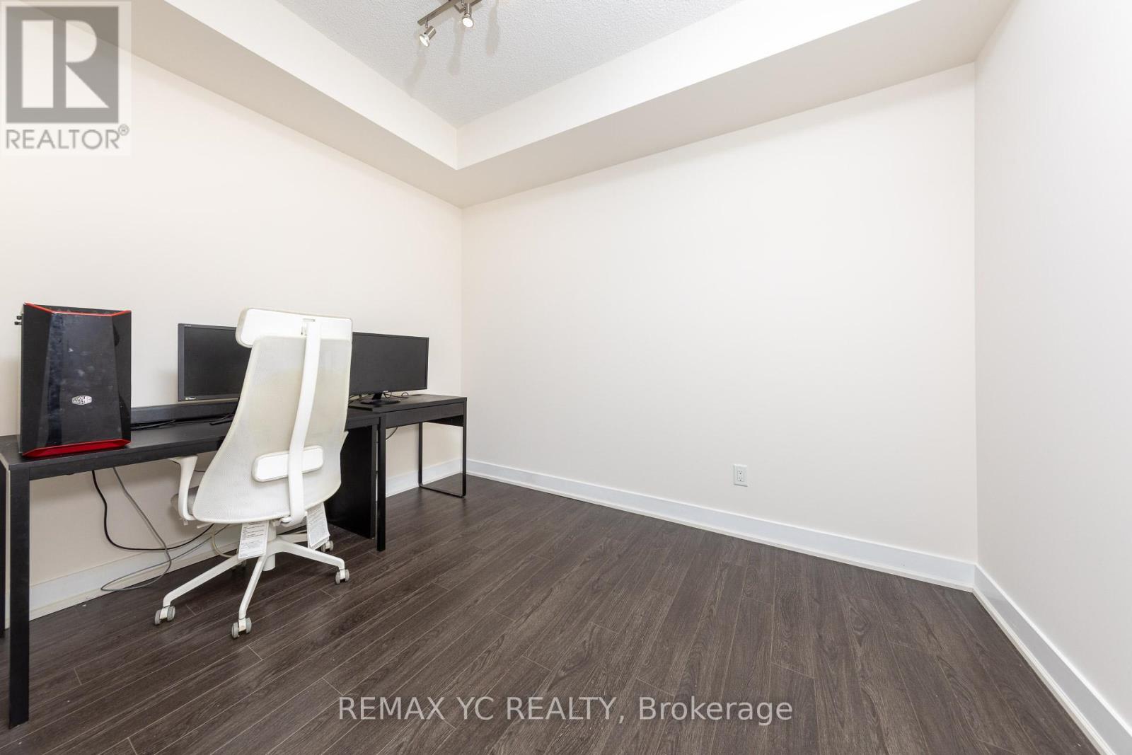 2509 - 30 Roehampton Avenue, Toronto, Ontario M4P 0B9 - Photo 10 - C12537086