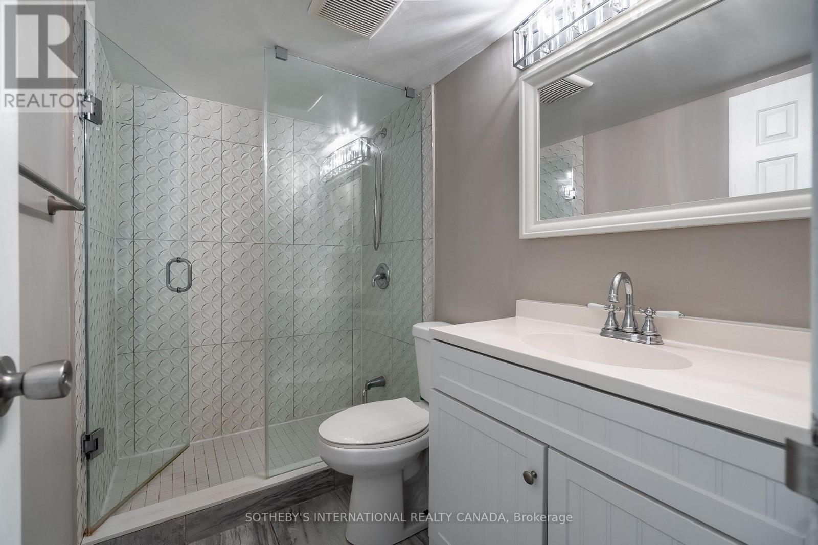 Th03 - 89 Mccaul Street, Toronto, Ontario  M5T 2X3 - Photo 21 - C12536676